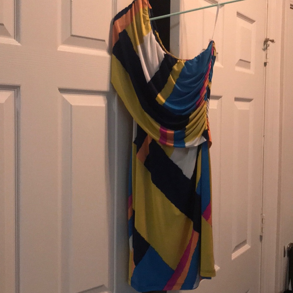 One shoulder dress